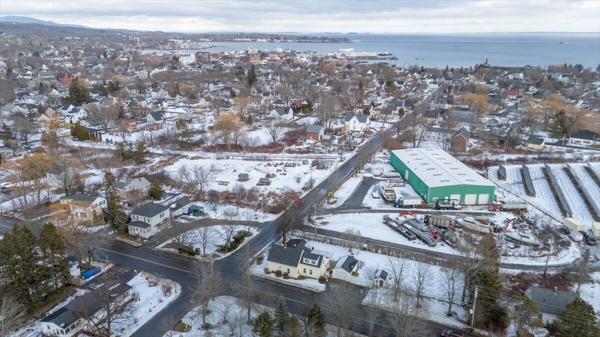 80 Holmes Street Rockland ME 04841