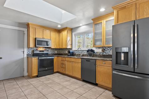 15 Bellaire Road South Portland ME 04106