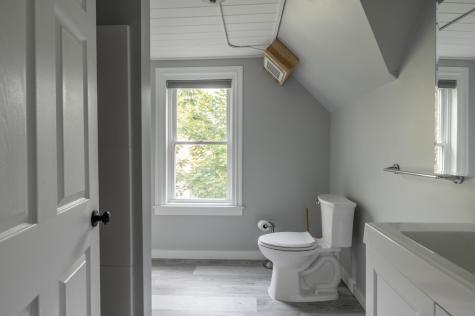 11 Kossuth Street Bangor ME 04401