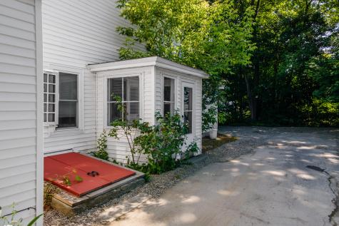 11 Kossuth Street Bangor ME 04401