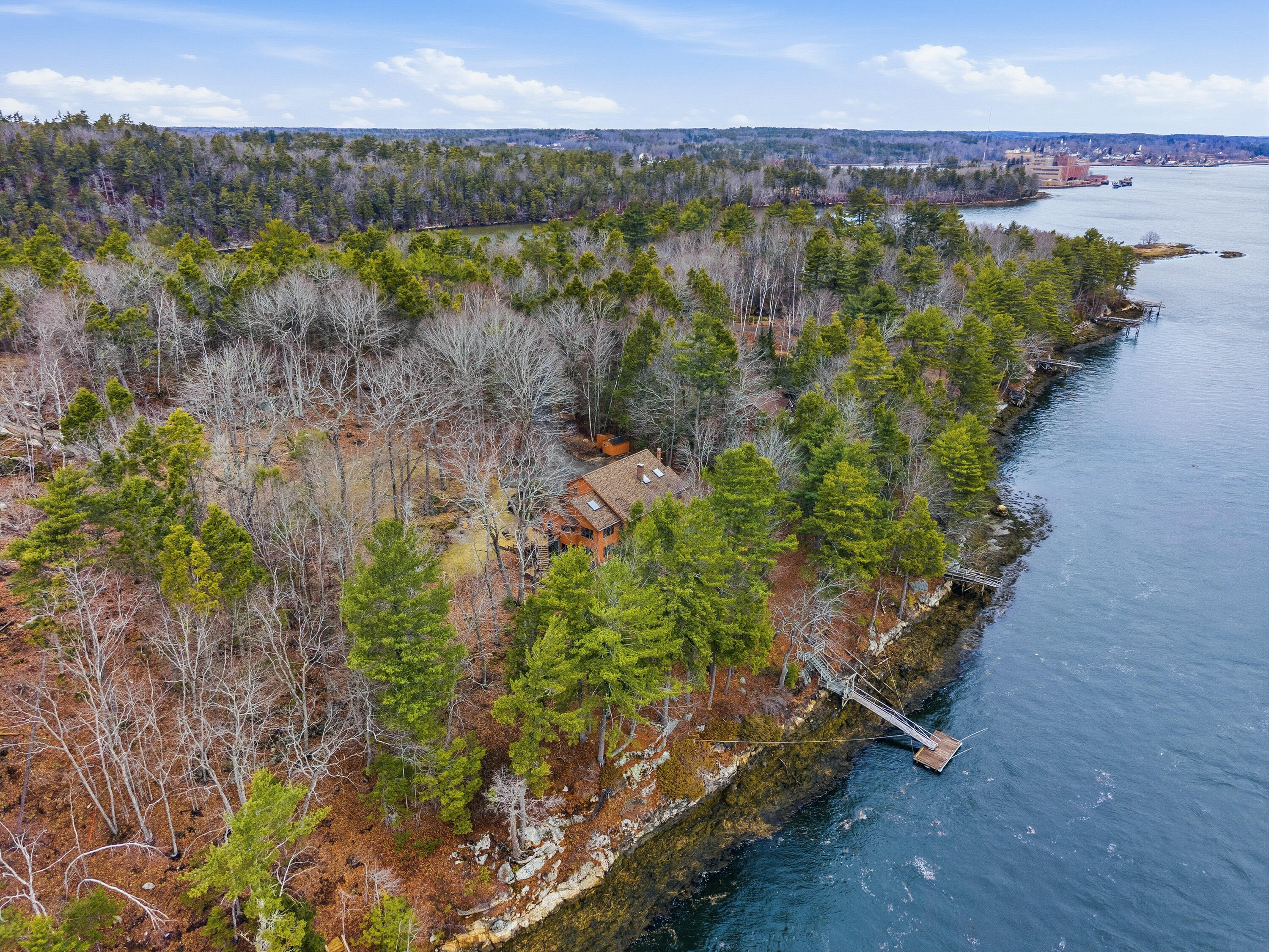 105 Cushman Point Road Wiscasset ME 04578