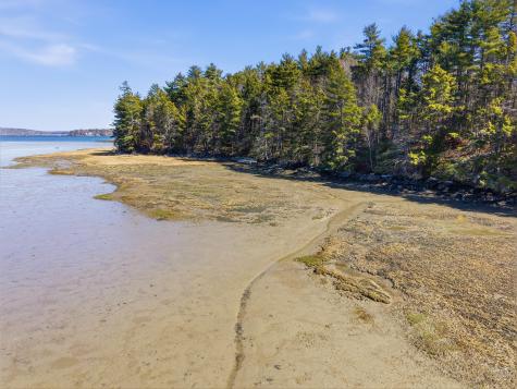 105 Cushman Point Road Wiscasset ME 04578