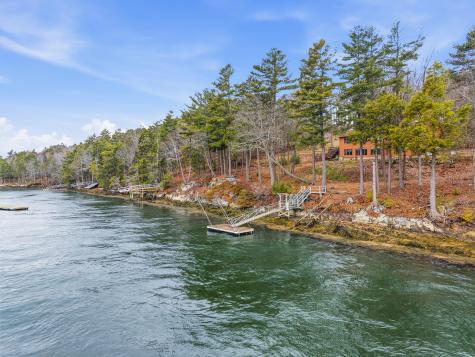 105 Cushman Point Road Wiscasset ME 04578