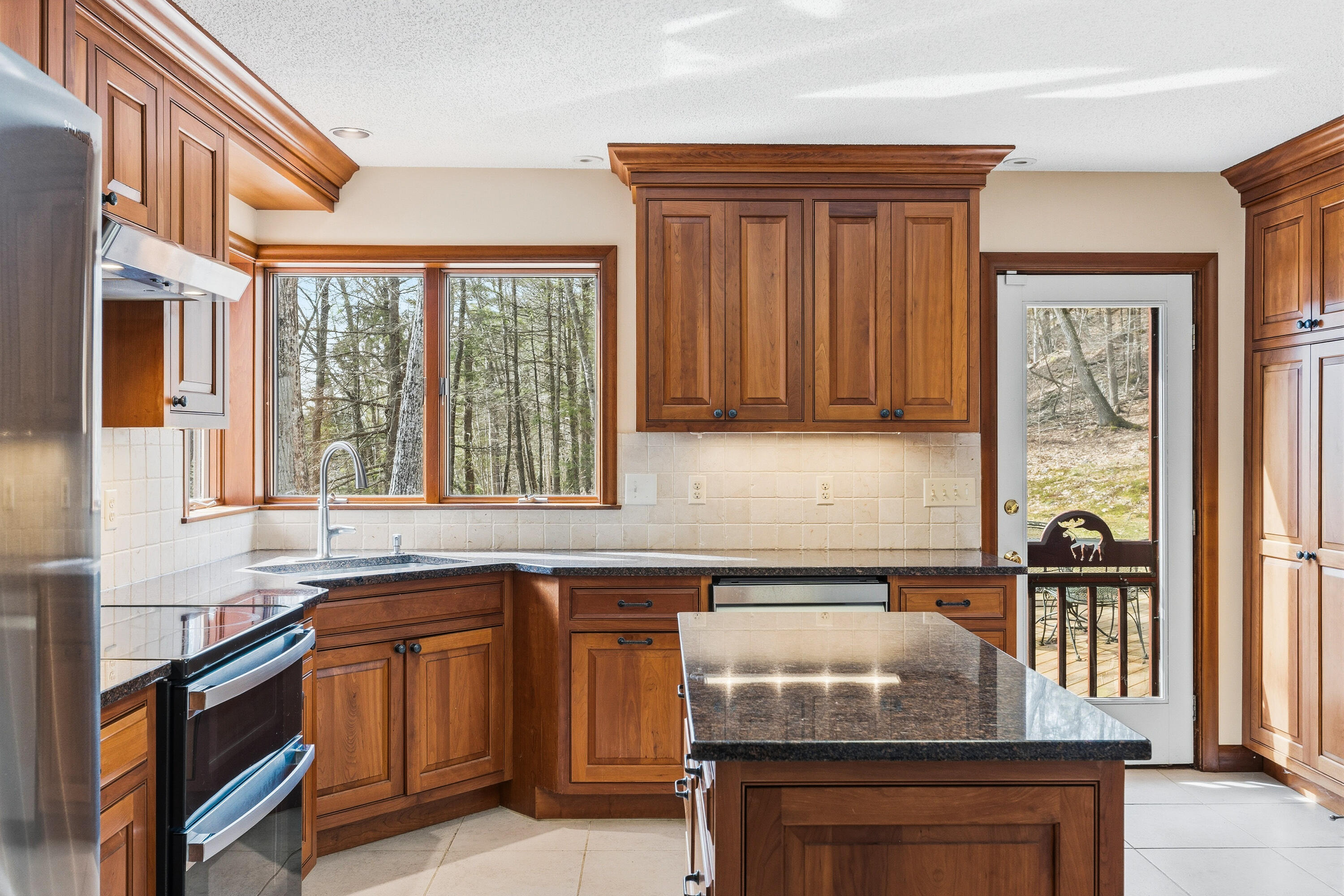105 Cushman Point Road Wiscasset ME 04578