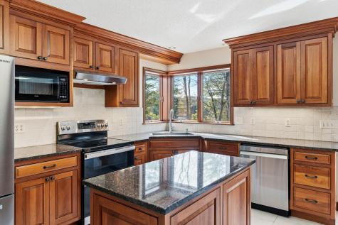 105 Cushman Point Road Wiscasset ME 04578