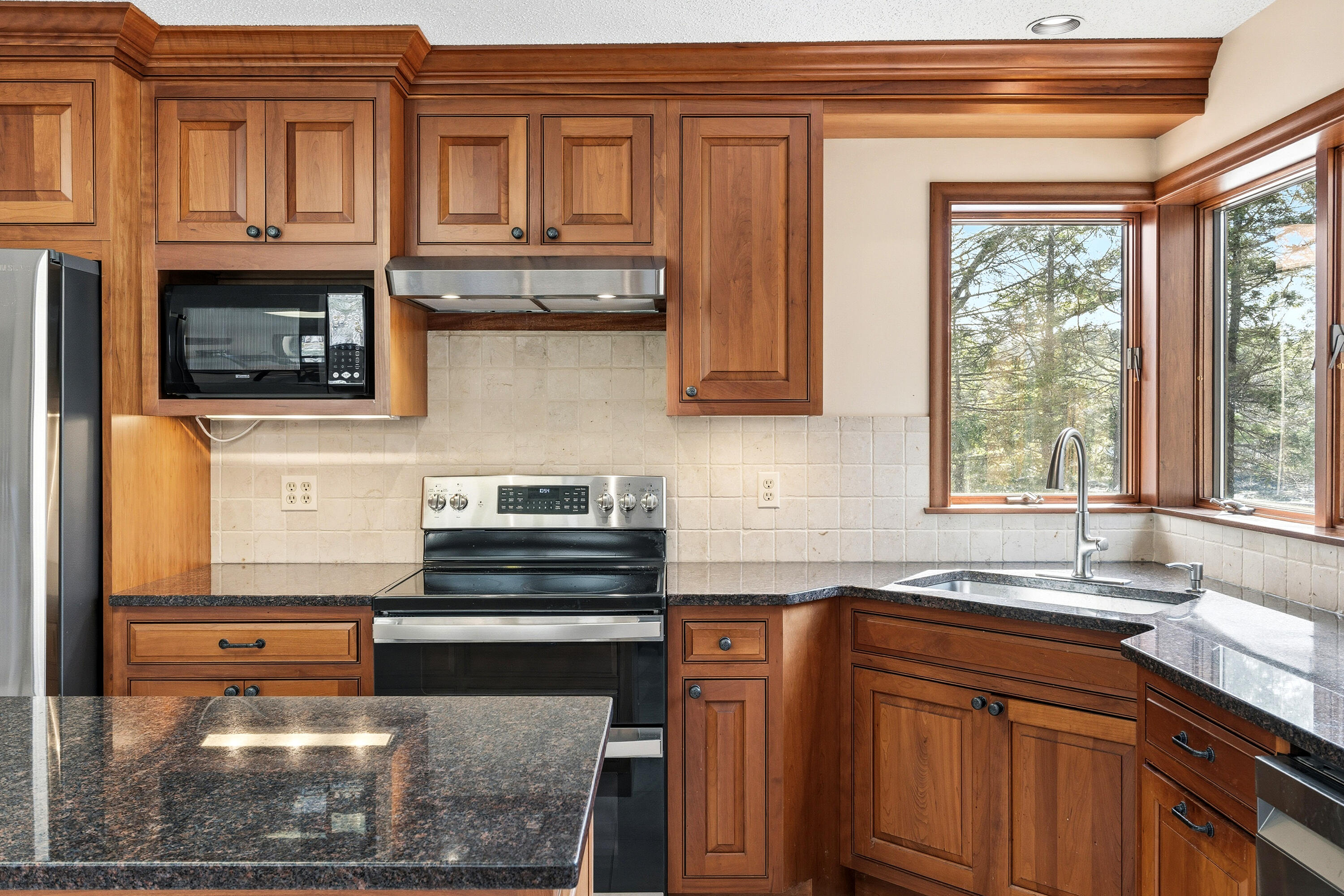 105 Cushman Point Road Wiscasset ME 04578