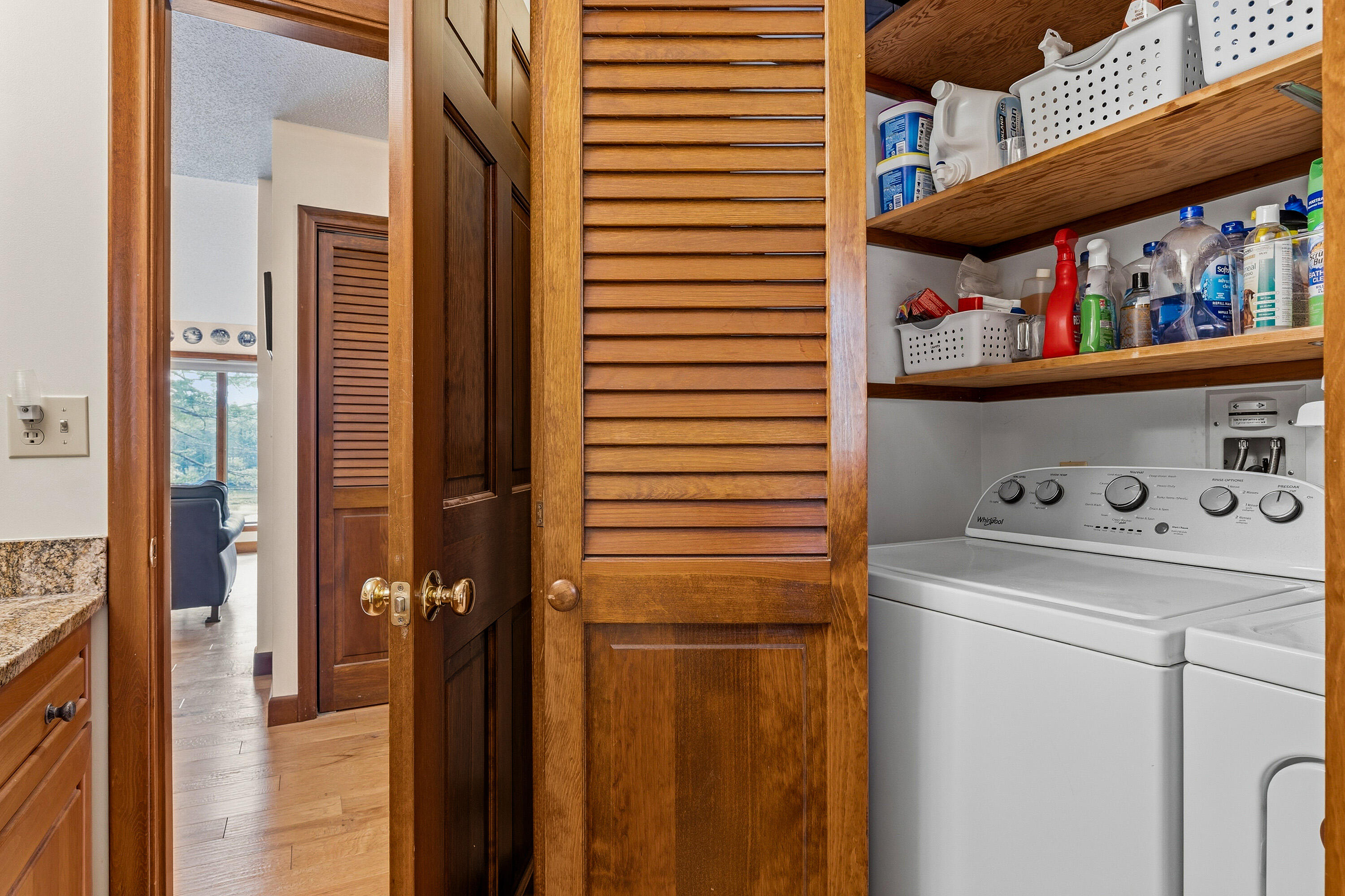 105 Cushman Point Road Wiscasset ME 04578