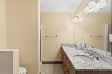 105 Cushman Point Road Wiscasset ME 04578