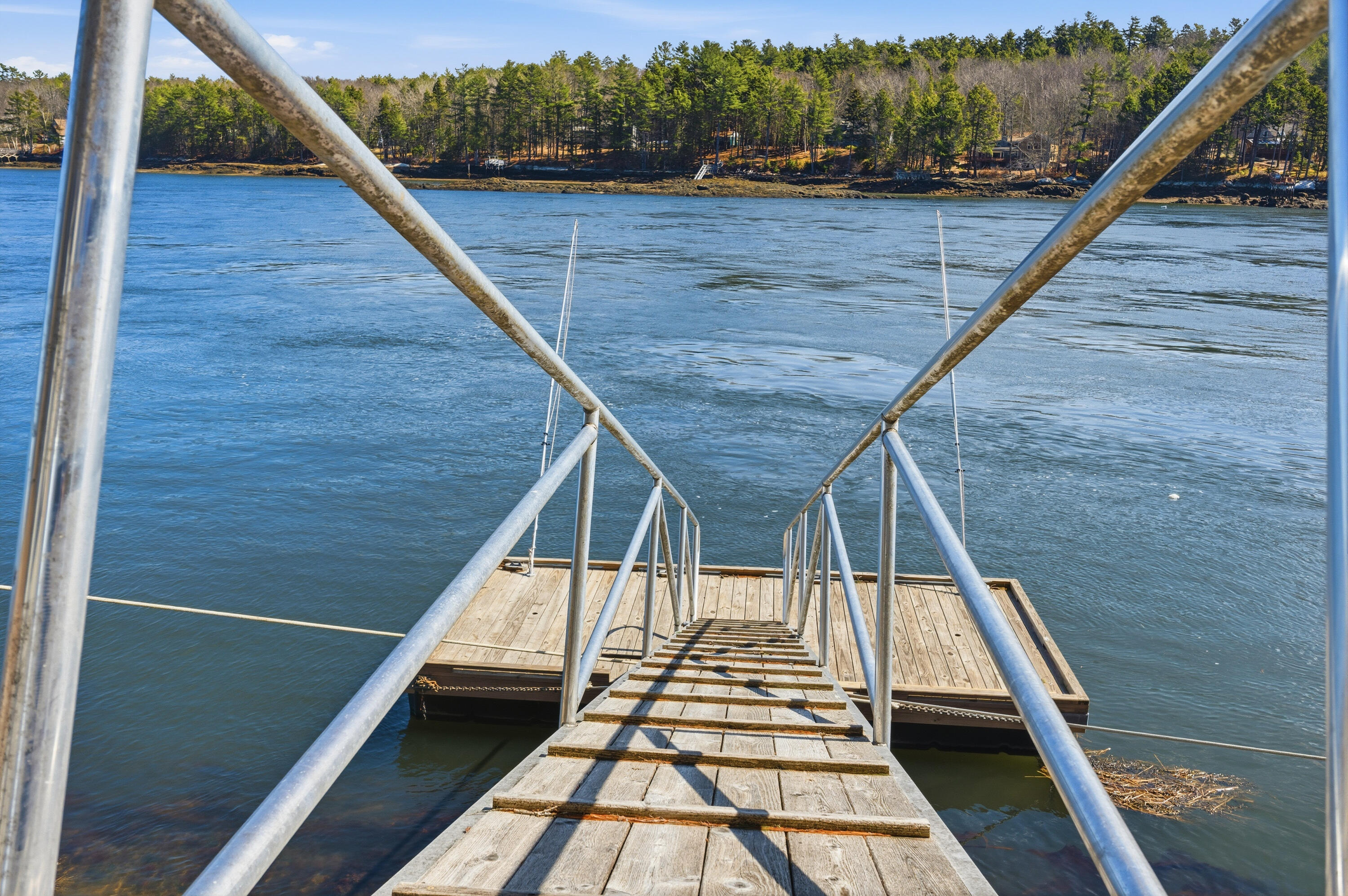 105 Cushman Point Road Wiscasset ME 04578