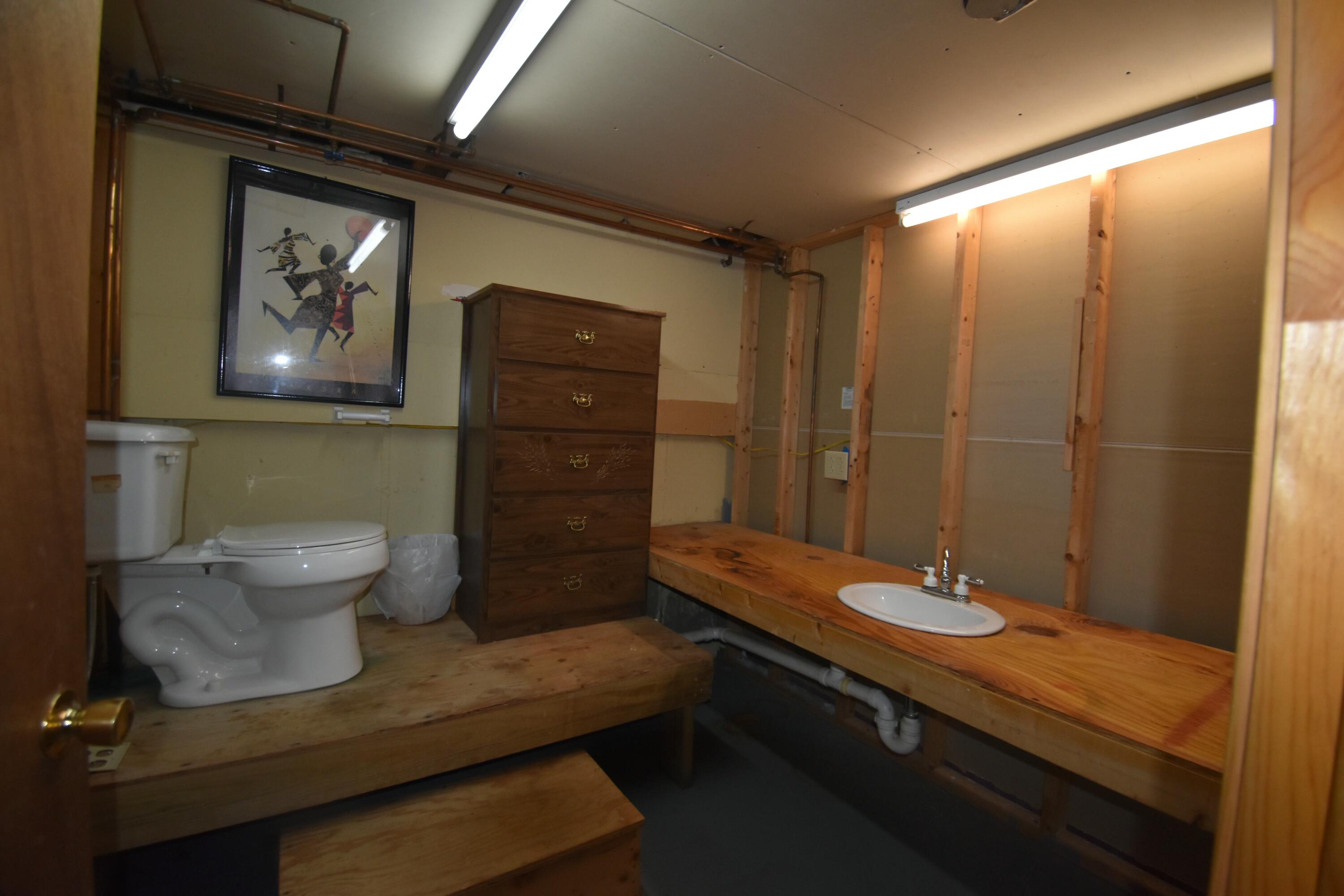 22 Somerset Avenue Fairfield ME 04937