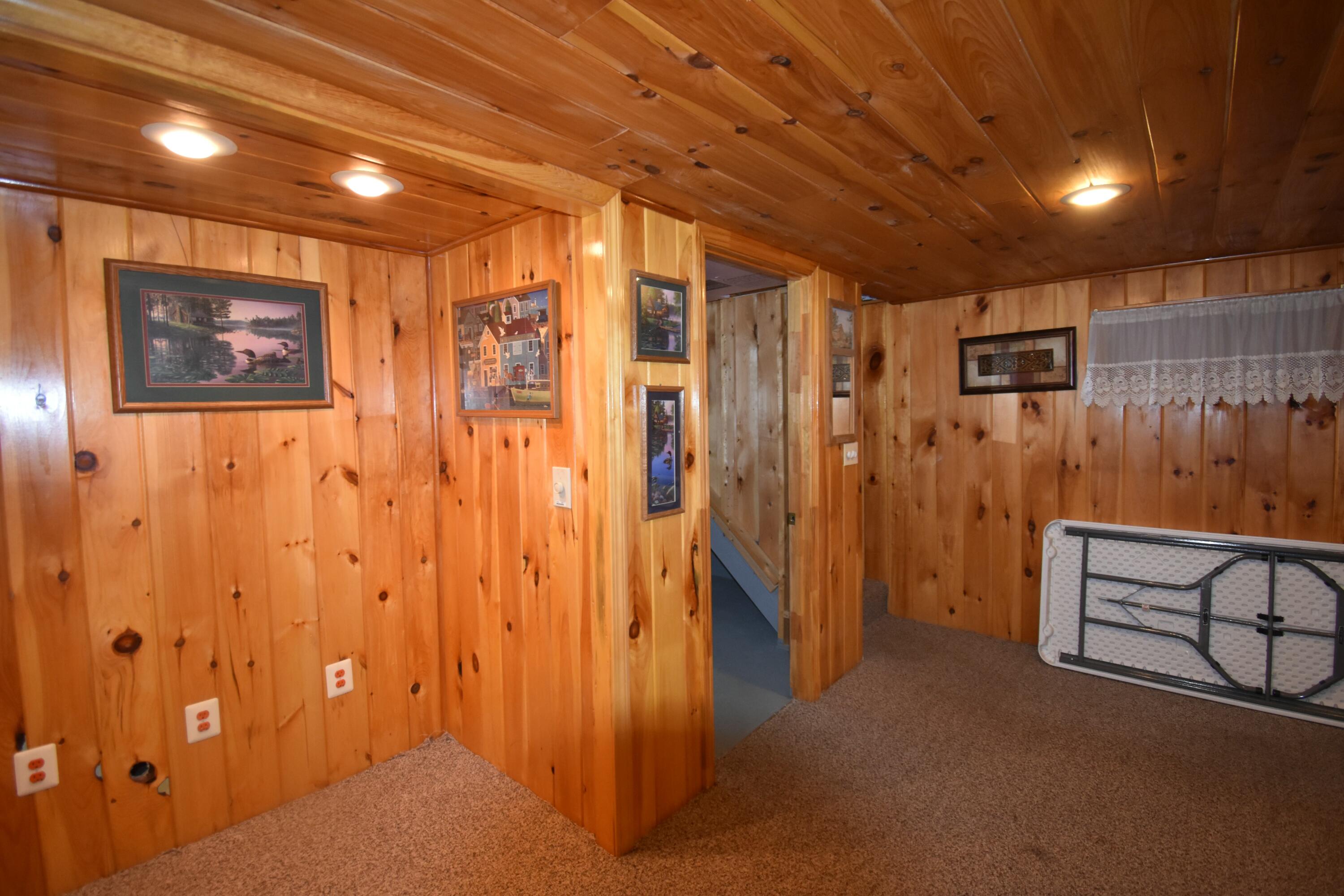 22 Somerset Avenue Fairfield ME 04937