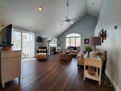 96 Laurel Circle Bangor ME 04401