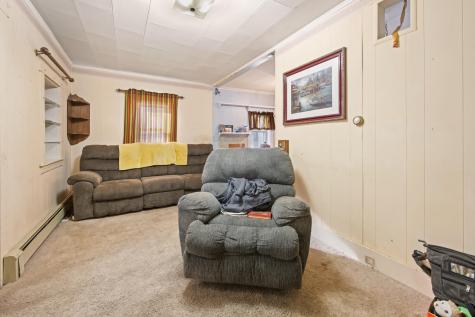 905 Wiscasset Road Pittston ME 04345