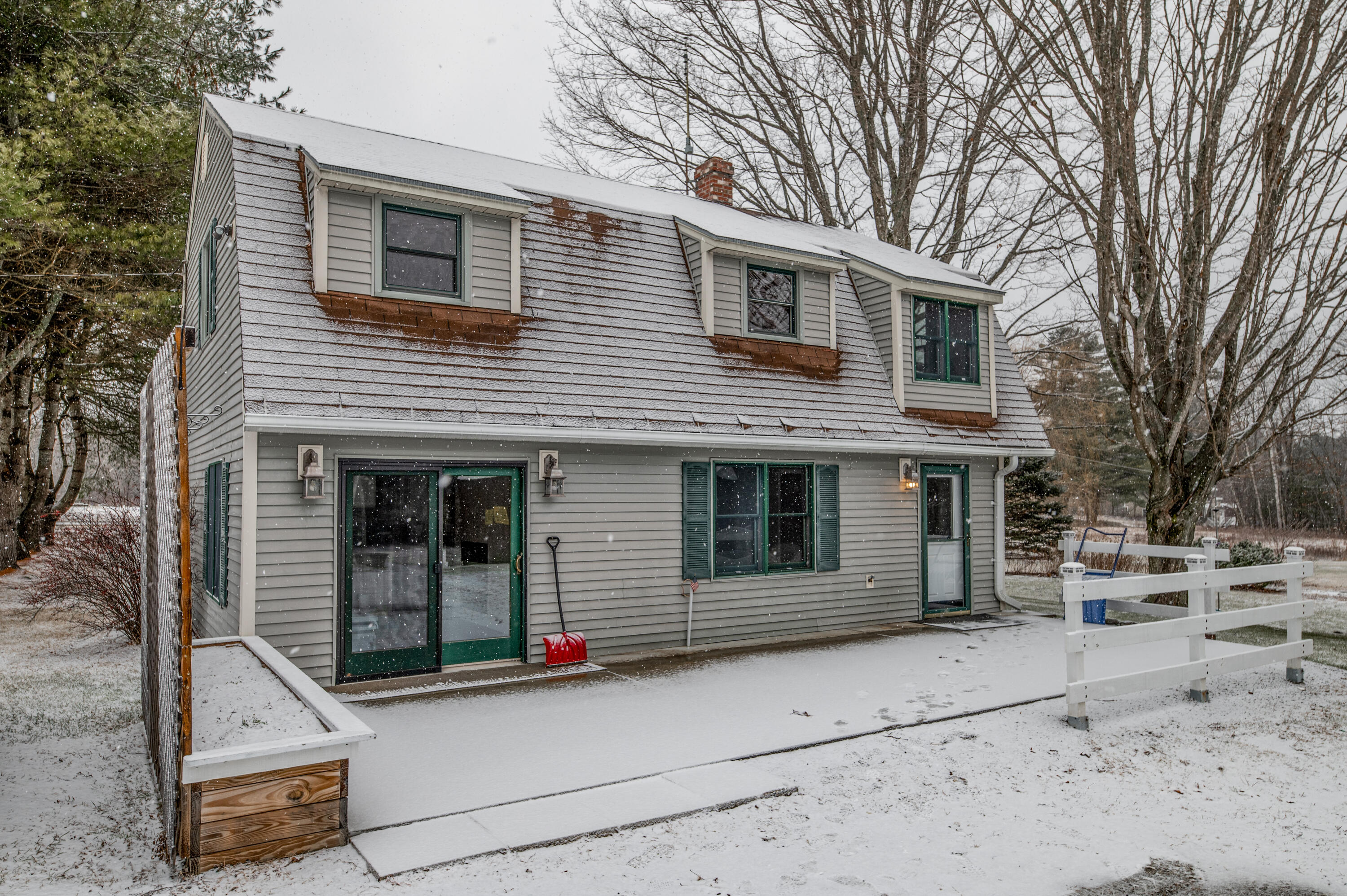 534 Route 135 Monmouth ME 04259
