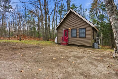 51 Larry Drive Monmouth ME 04259