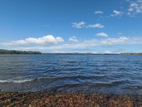 51 Larry Drive Monmouth ME 04259