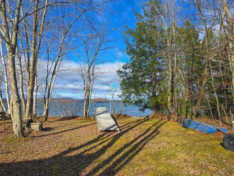 51 Larry Drive Monmouth ME 04259