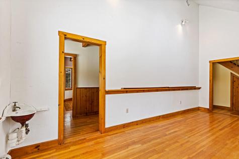 43 Jupiter Hollow Mount Vernon ME 04352