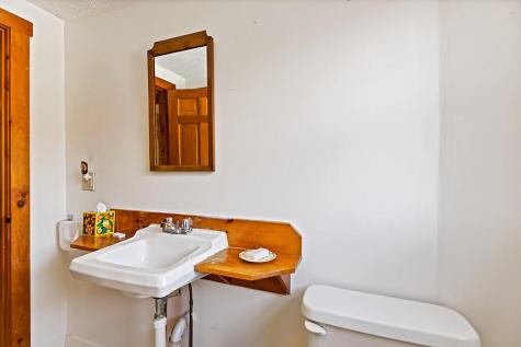 43 Jupiter Hollow Mount Vernon ME 04352