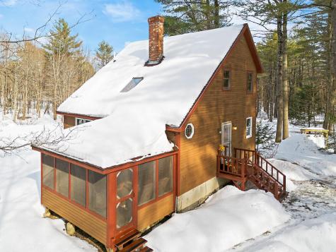 43 Jupiter Hollow Mount Vernon ME 04352