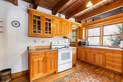 43 Jupiter Hollow Mount Vernon ME 04352