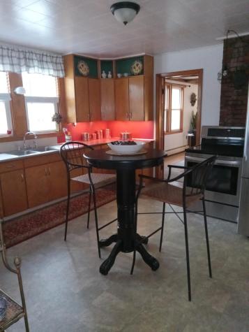 5 E Oxford Road Paris ME 04281