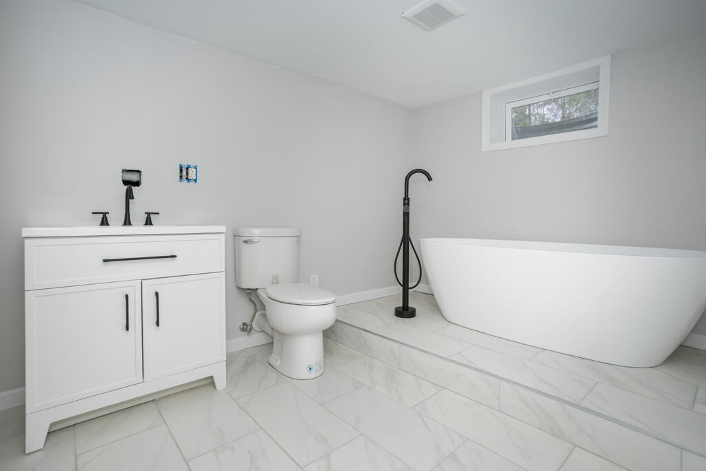 174 Holley Road Farmington ME 04938