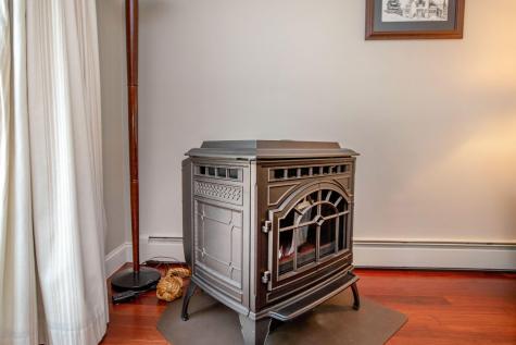 26 Kensington Terrace Lewiston ME 04240
