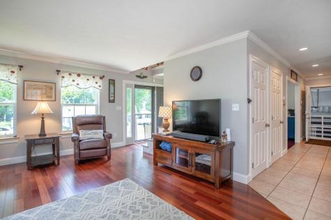 26 Kensington Terrace Lewiston ME 04240