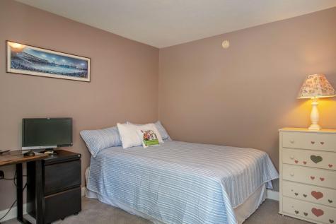 26 Kensington Terrace Lewiston ME 04240