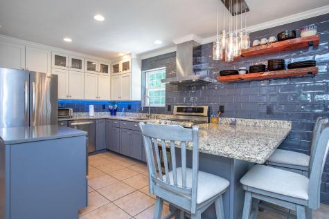 26 Kensington Terrace Lewiston ME 04240