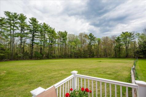 11 Simon Road Waldoboro ME 04572