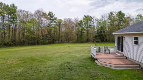11 Simon Road Waldoboro ME 04572