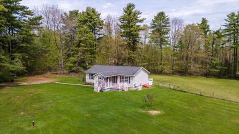 11 Simon Road Waldoboro ME 04572