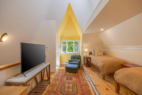 7 Greenway Court Bar Harbor ME 04609