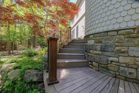 7 Greenway Court Bar Harbor ME 04609