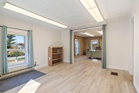 10 Elm Street Gorham ME 04038