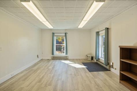 10 Elm Street Gorham ME 04038