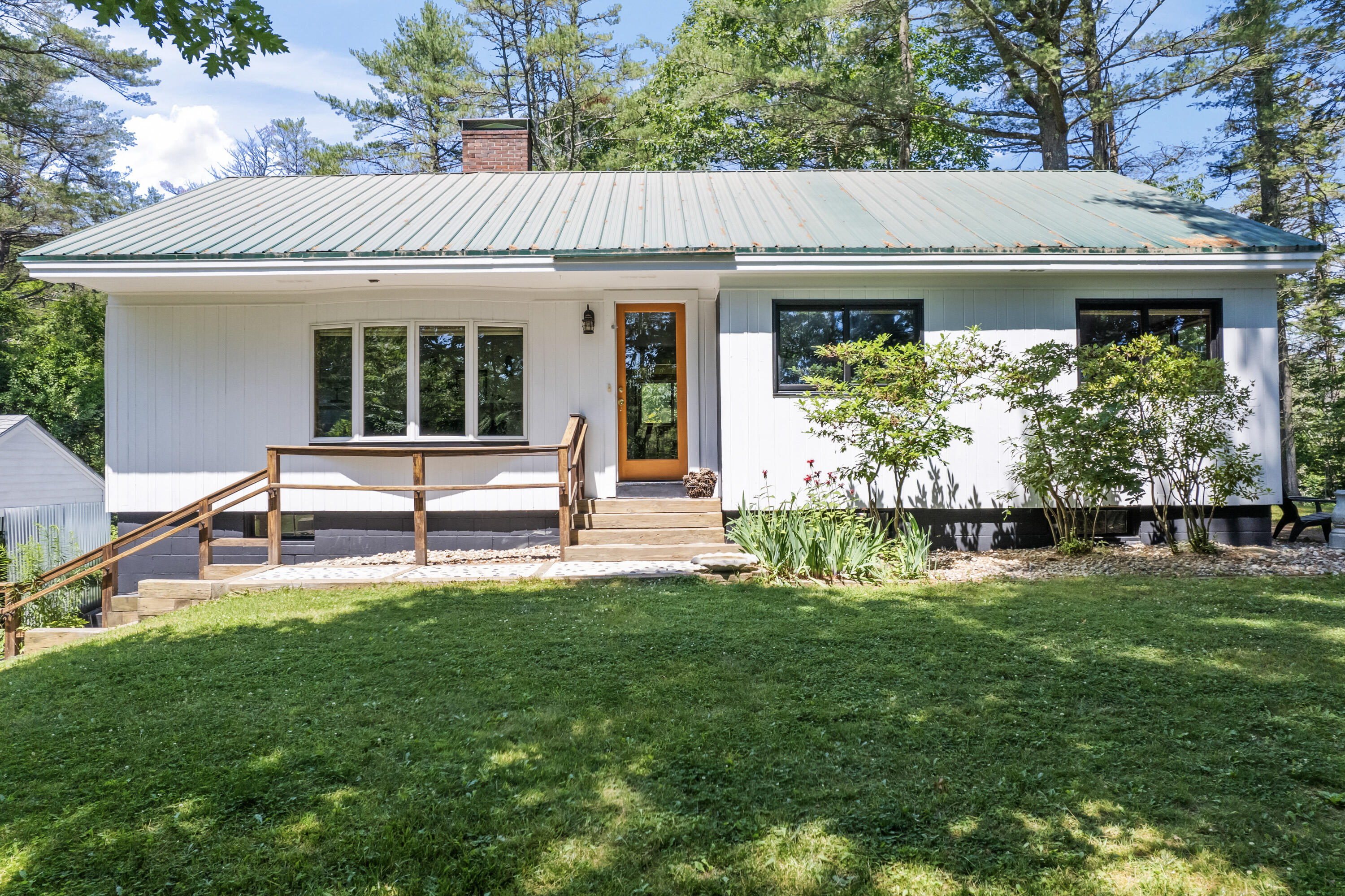 137 Bow Street Freeport ME 04032