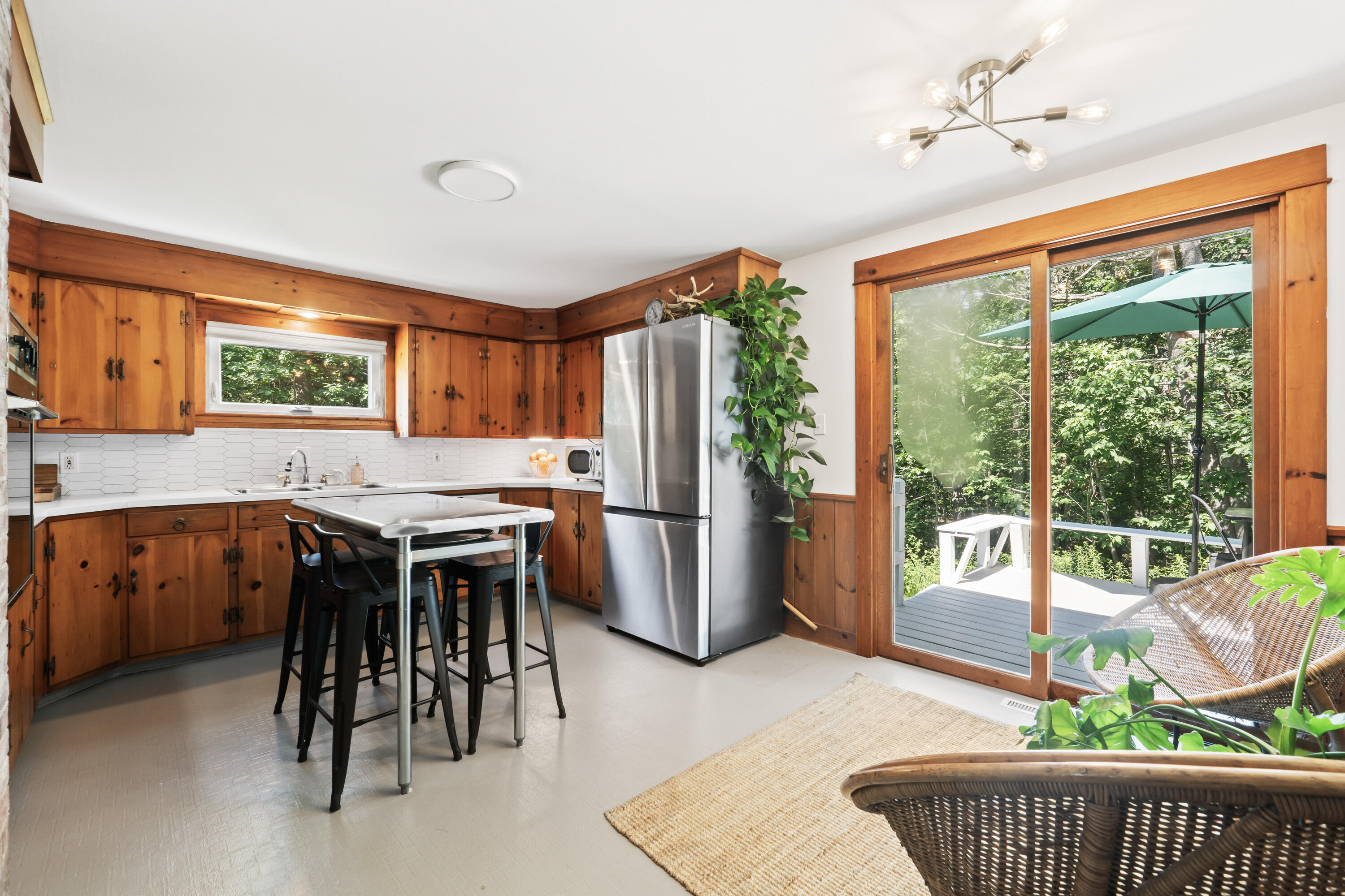 137 Bow Street Freeport ME 04032
