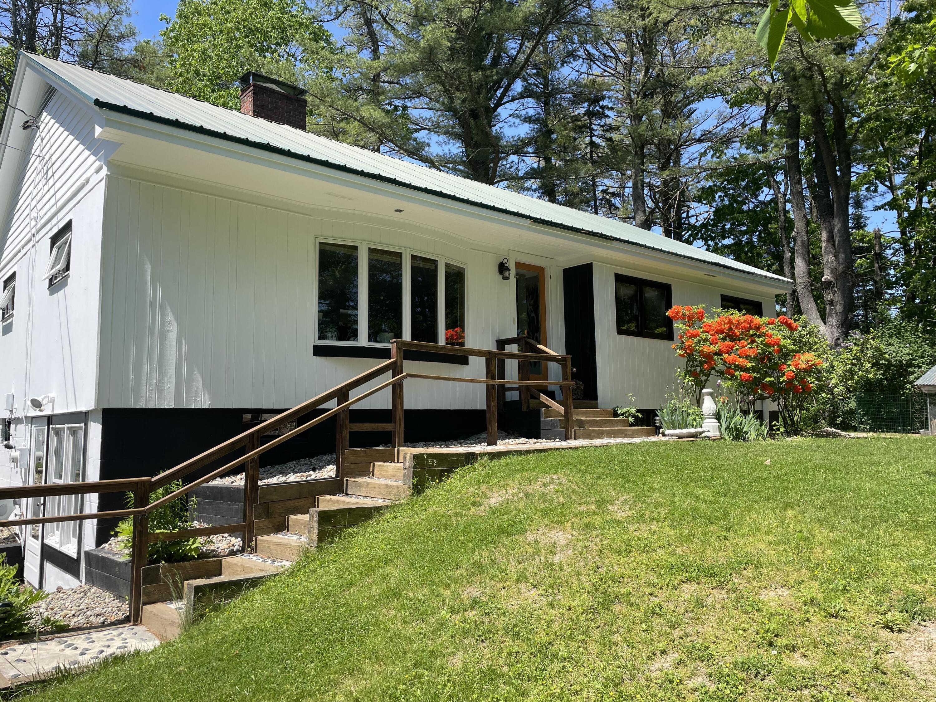 137 Bow Street Freeport ME 04032