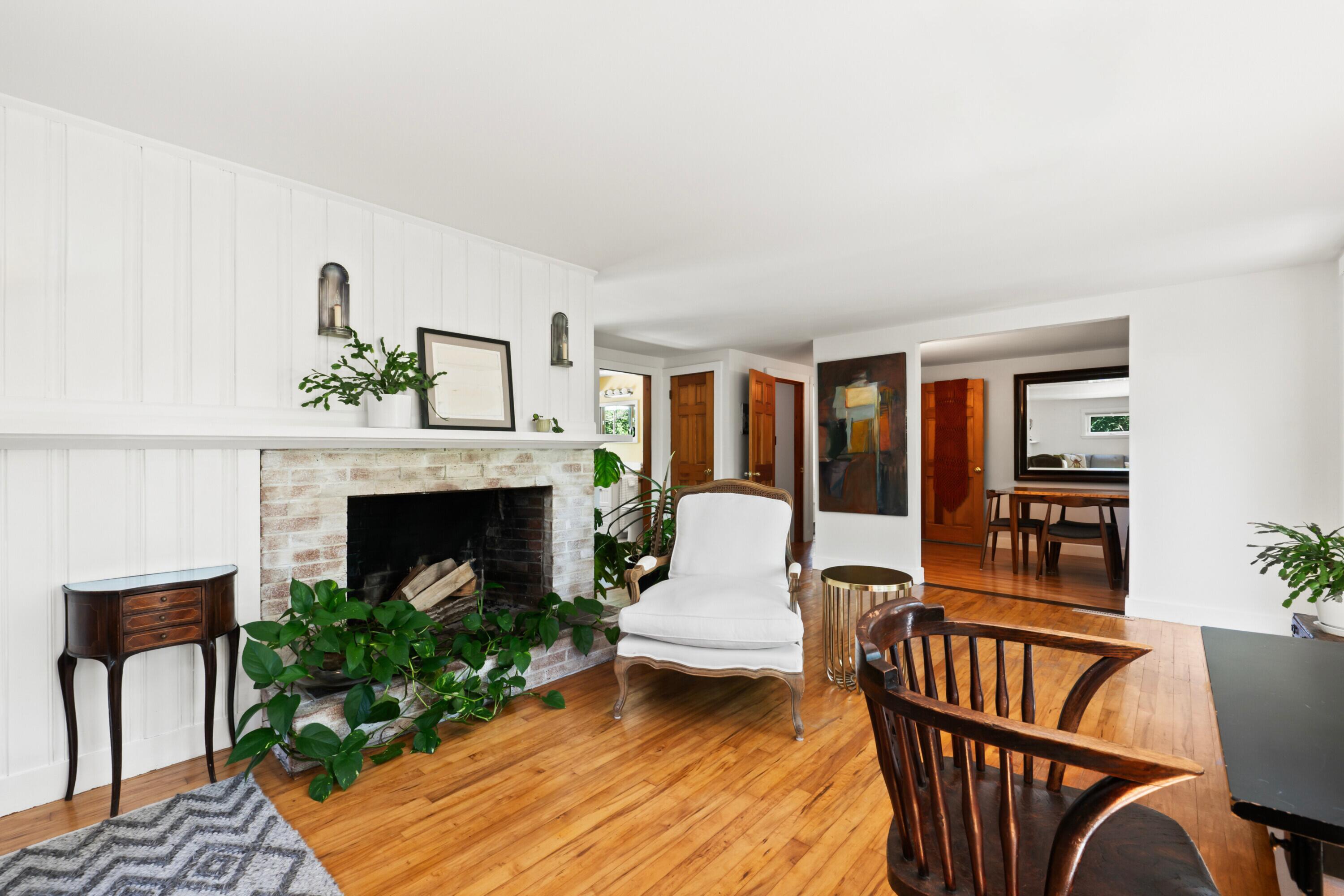 137 Bow Street Freeport ME 04032