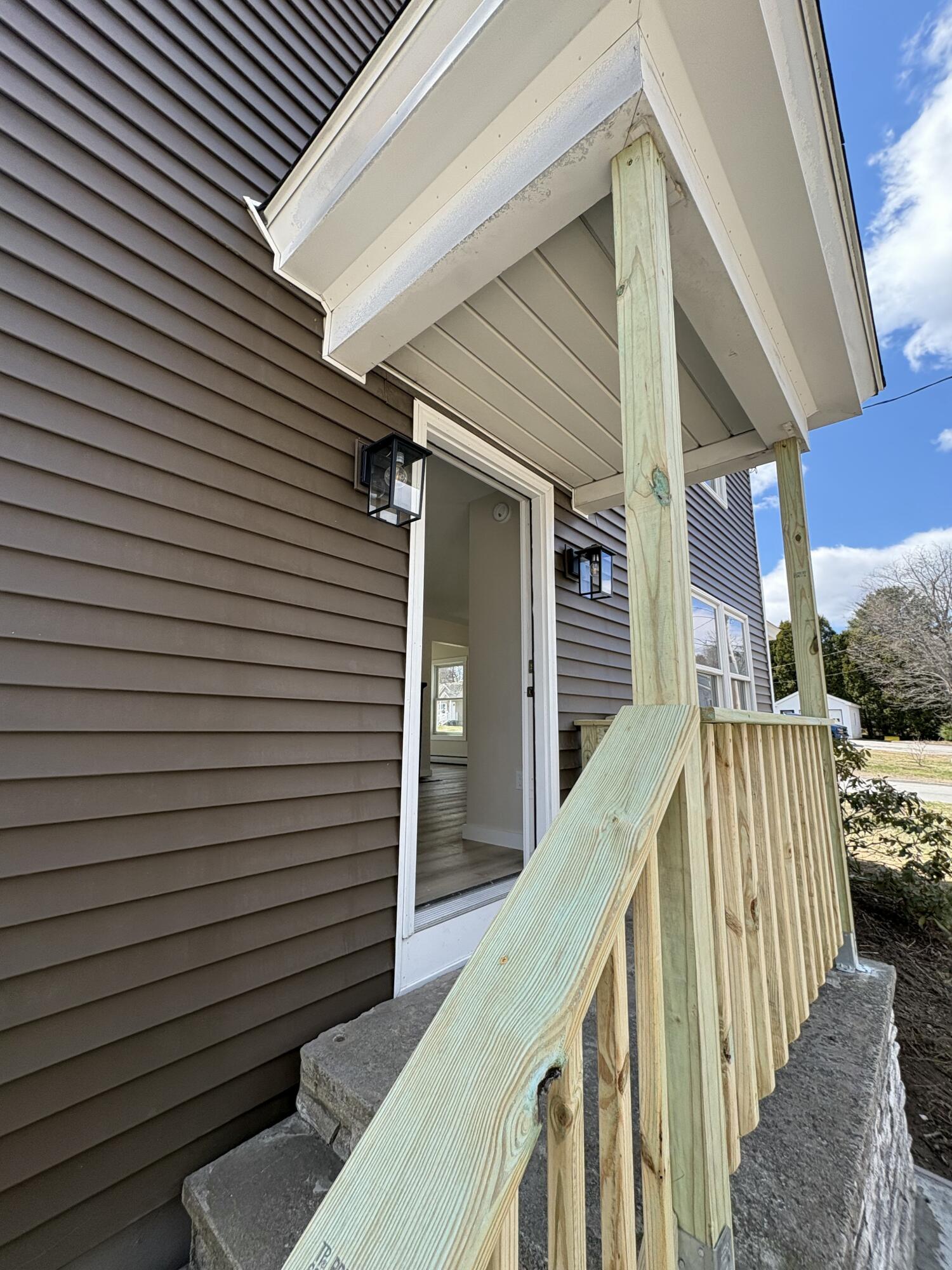42 Jefferson Street Auburn ME 04210