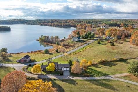 68 Belvedere Road Nobleboro ME 04555