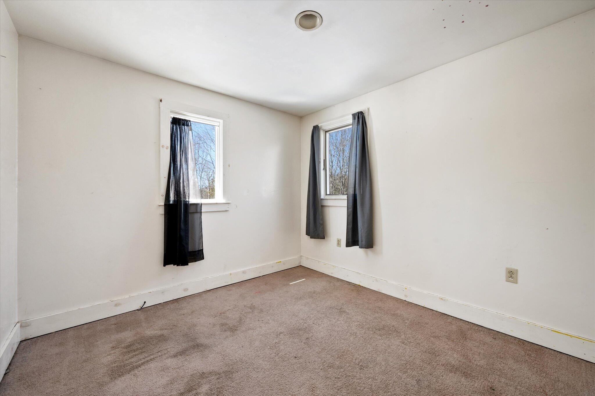 36 Mckinnon Road Bucksport ME 04416