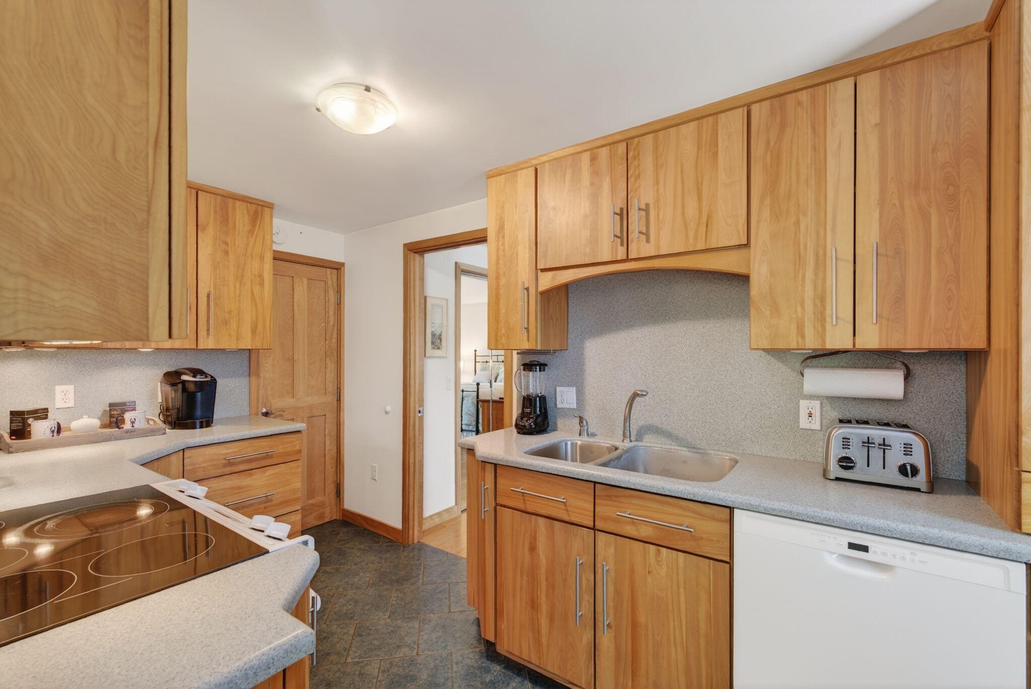 26 Palmer Road Westport Island ME 04578