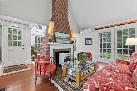 18 Zeitler Farm Road Brunswick ME 04011