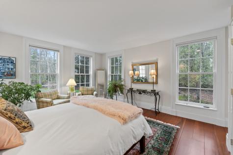 18 Zeitler Farm Road Brunswick ME 04011