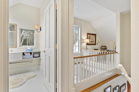 18 Zeitler Farm Road Brunswick ME 04011