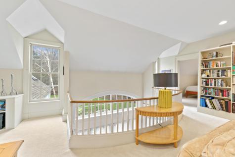 18 Zeitler Farm Road Brunswick ME 04011